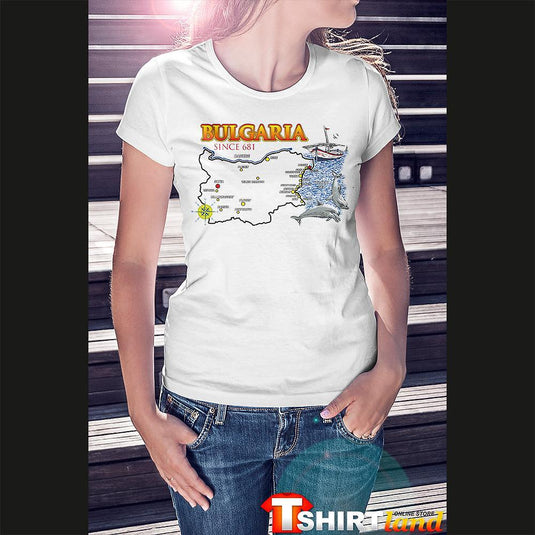 Тениска България Карта с делфини
