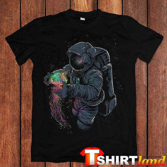 Тениска Astronaut in Space