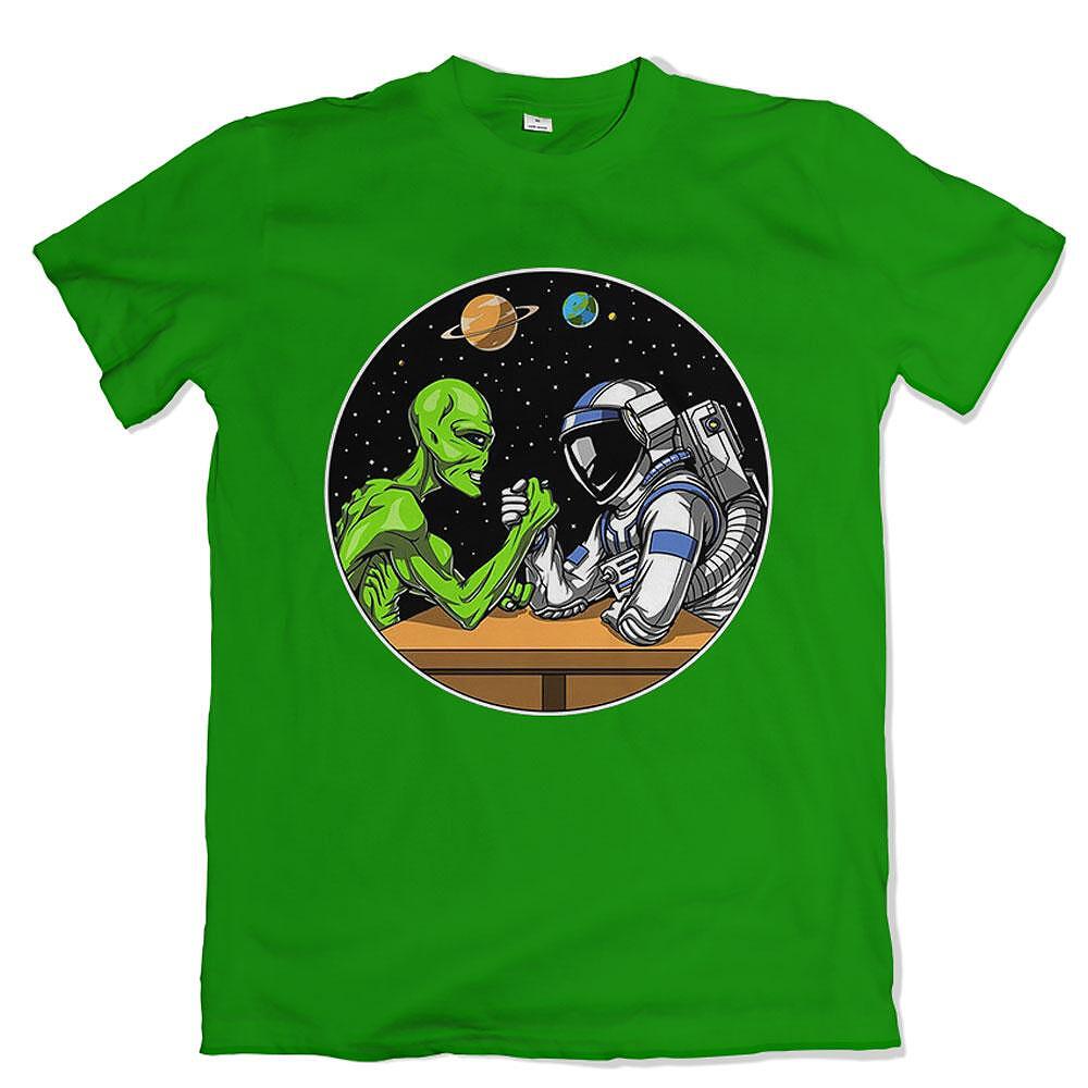 Тениска Аlien vs Аstronaut