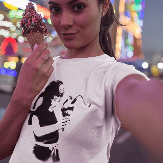 Тениска Girl With Ice Cream